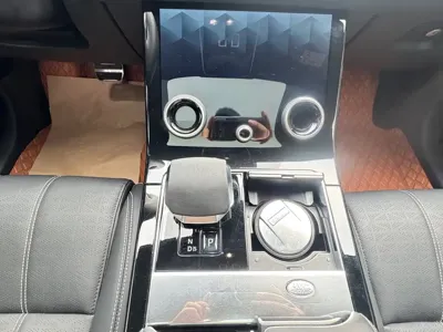 Land Rover Velar 2023, 50000 км, за 248000 CNY - фото 15