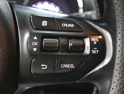 Kia Canival 2016, 120430 км, за 7500000 KRW - фото 16