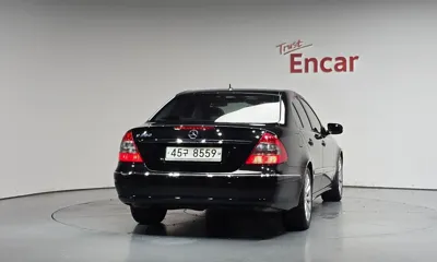 Mercedes-Benz E-Class 2009, 50088 км, за 11500000 KRW