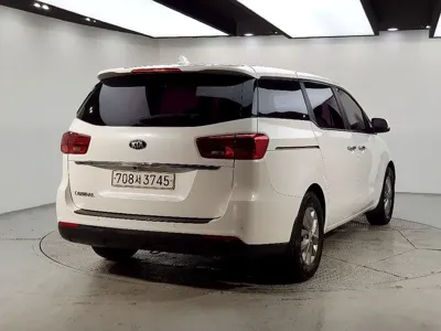 Kia Canival 2020, 111571 км, за 10500000 KRW - фото 4