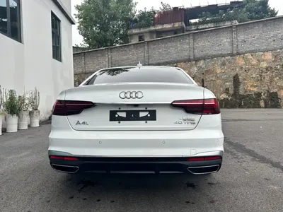 Audi A4L 2023, 51000 км, за 146800 CNY - фото 7