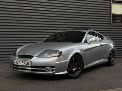 Hyundai Tuscani · 2003 год