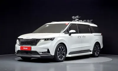 Kia Canival · 2023 год