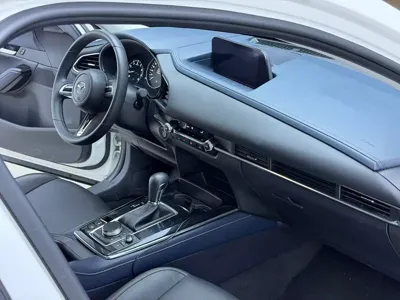 Mazda CX-30 2023, 56000 км, за 95800 CNY - фото 8