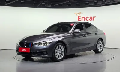 BMW 3-Series · 2018 год