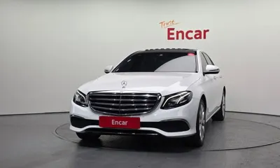 Mercedes-Benz E-Class 2017, 193522 км, за 16300000 KRW