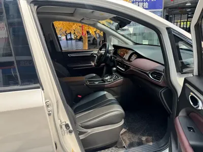 GAC Motor Trumpchi M6 2022, 30000 км, за 93800 CNY - фото 20