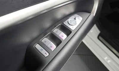 Genesis G70 2021, 49320 км, за 30980000 KRW - фото 27