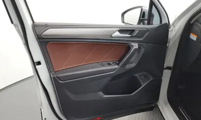 Volkswagen Tiguan 2022, 45525 км, за 27700000 KRW - фото 24