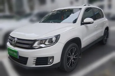 Volkswagen Tiguan 2015, 101199 км, за 47816.1 CNY - фото 1