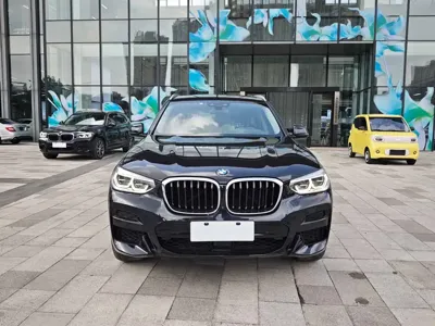 BMW X3 2020, 70100 км, за 159800 CNY