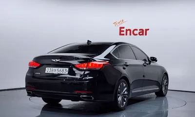 Hyundai Genesis 2015, 136077 км, за 9900000 KRW