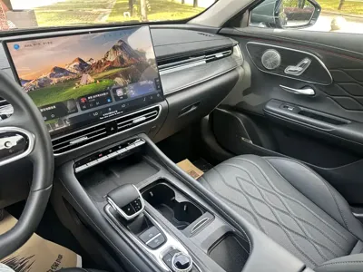 Chery Arrizo 8 Pro 2025, 4000 км, за 89800 CNY - фото 16