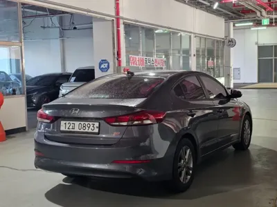 Hyundai Avante 2016, 149940 км, за 7800000 KRW