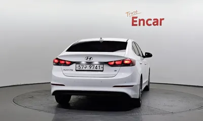 Hyundai Avante 2018, 157369 км, за 7900000 KRW