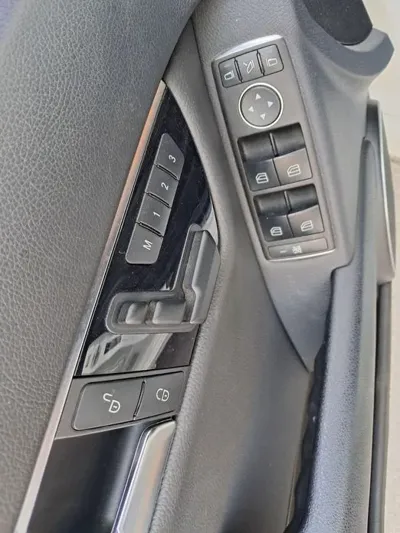 Mercedes-Benz C-Class 2014, 128108 км, за 6900000 KRW - фото 8