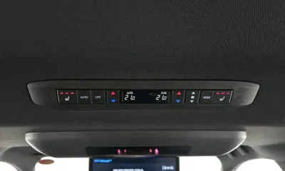 Toyota Sienna 2025, 7380 км, за 62990000 KRW - фото 28