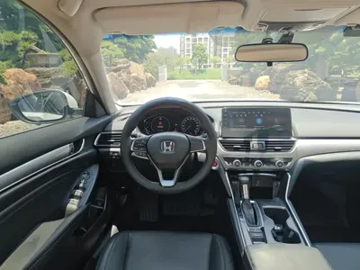 Honda Accord 2022, 40000 км, за 98800 CNY - фото 11