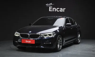 BMW 5-Series · 2018 год