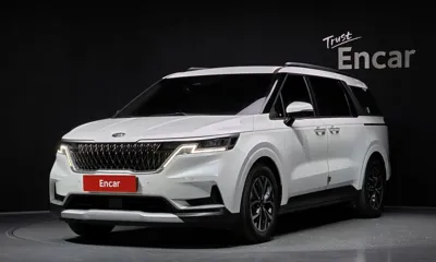 Kia Canival · 2021 год