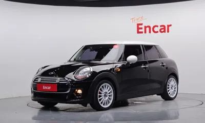 MINI Cooper · 2015 год
