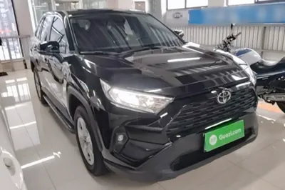 Toyota RAV4 2024, 8100 км, за 130820.12 CNY