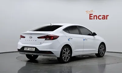 Hyundai Avante 2019, 64254 км, за 13700000 KRW