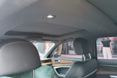 Audi A6L 2019, 119600 км, за 202729.24 CNY - фото 15