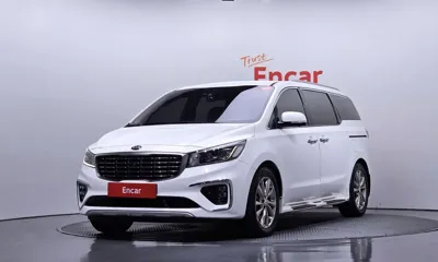 Kia Canival · 2019 год