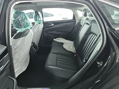 Volkswagen 帕萨特插电混动 2026, 100 км, за 136400 CNY - фото 17