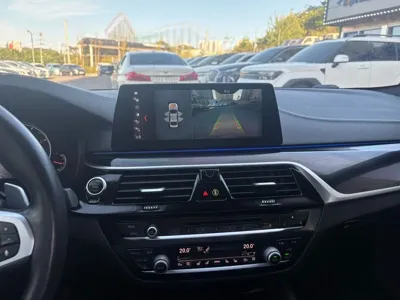BMW 5-Series 2018, 93000 км, за 25500000 KRW