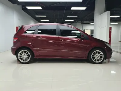 Mercedes-Benz B-Class 2010, 69000 км, за 19800 CNY
