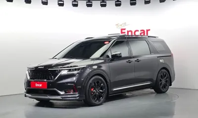 Kia Canival · 2023 год