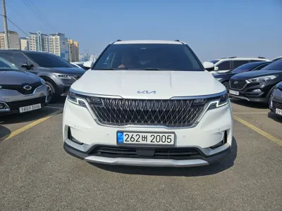 Kia Canival · 2023 год