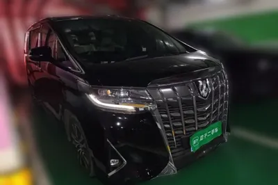 Toyota Alphard 2018, 34400 км, за 717666.56 CNY