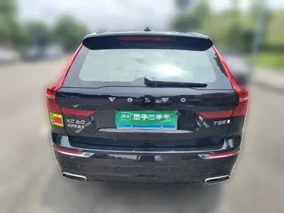 Volvo XC60 2020, 99400 км, за 100900 CNY