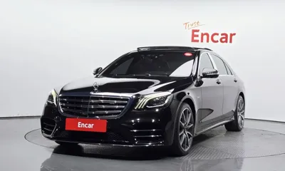 Mercedes-Benz S-Class · 2015 год