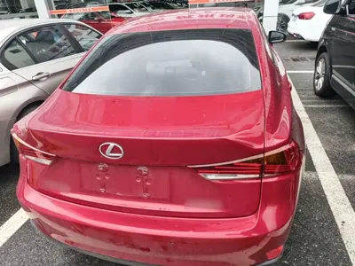 Lexus IS 2018, 71300 км, за 91300 CNY - фото 6