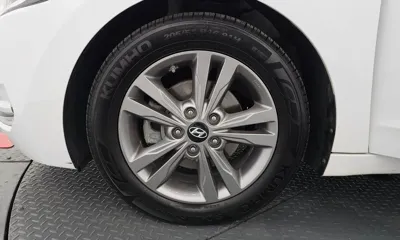 Hyundai Avante 2017, 130142 км, за 9900000 KRW - фото 5