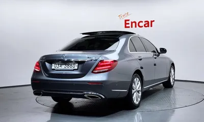 Mercedes-Benz E-Class 2019, 36211 км, за 31790000 KRW