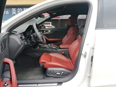 Audi A4L 2024, 35500 км, за 182700 CNY - фото 8