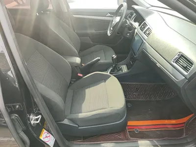 Volkswagen Lavida 2017, 87300 км, за 39811.7 CNY - фото 23
