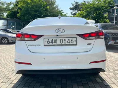 Hyundai Avante 2017, 130000 км, за 8900000 KRW - фото 5