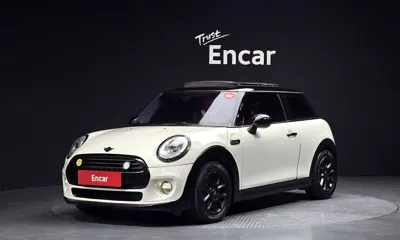 MINI Cooper · 2015 год