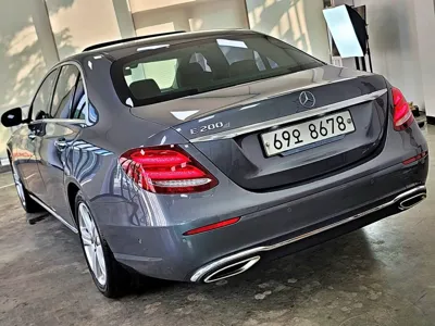Mercedes-Benz E-Class 2018, 126000 км, за 15900000 KRW