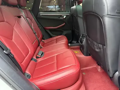 Porsche Macan 2024, 50700 км, за 339799 CNY