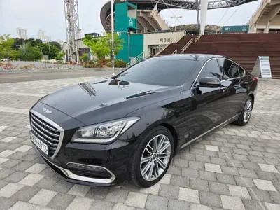 Genesis G80 · 2018 год