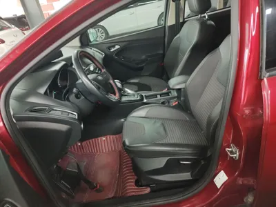 Ford Focus 2017, 73500 км, за 36926.57 CNY - фото 15
