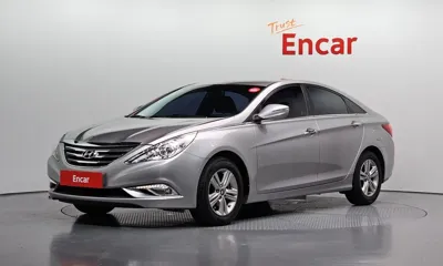 Hyundai Sonata · 2013 год