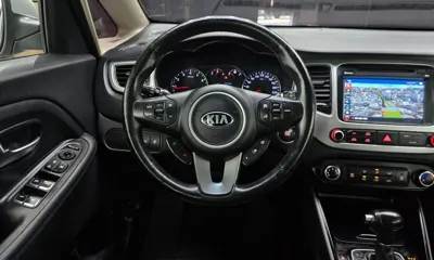 Kia Carens 2017, 130395 км, за 9150000 KRW - фото 12